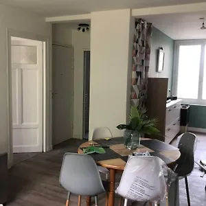  Appartement Selvig: Appart 1 Ch Cosy- 2 Min à Pied Du Centre-ville Et Fac- Stationnement Gratuit- Bus à 50m France