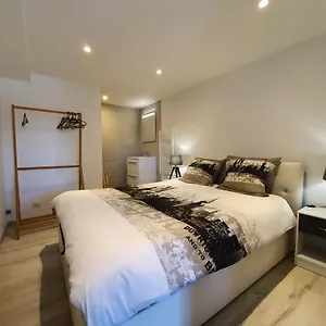 Appartement T2 Proche Gare Et Centre, Bourgoin-Jallieu